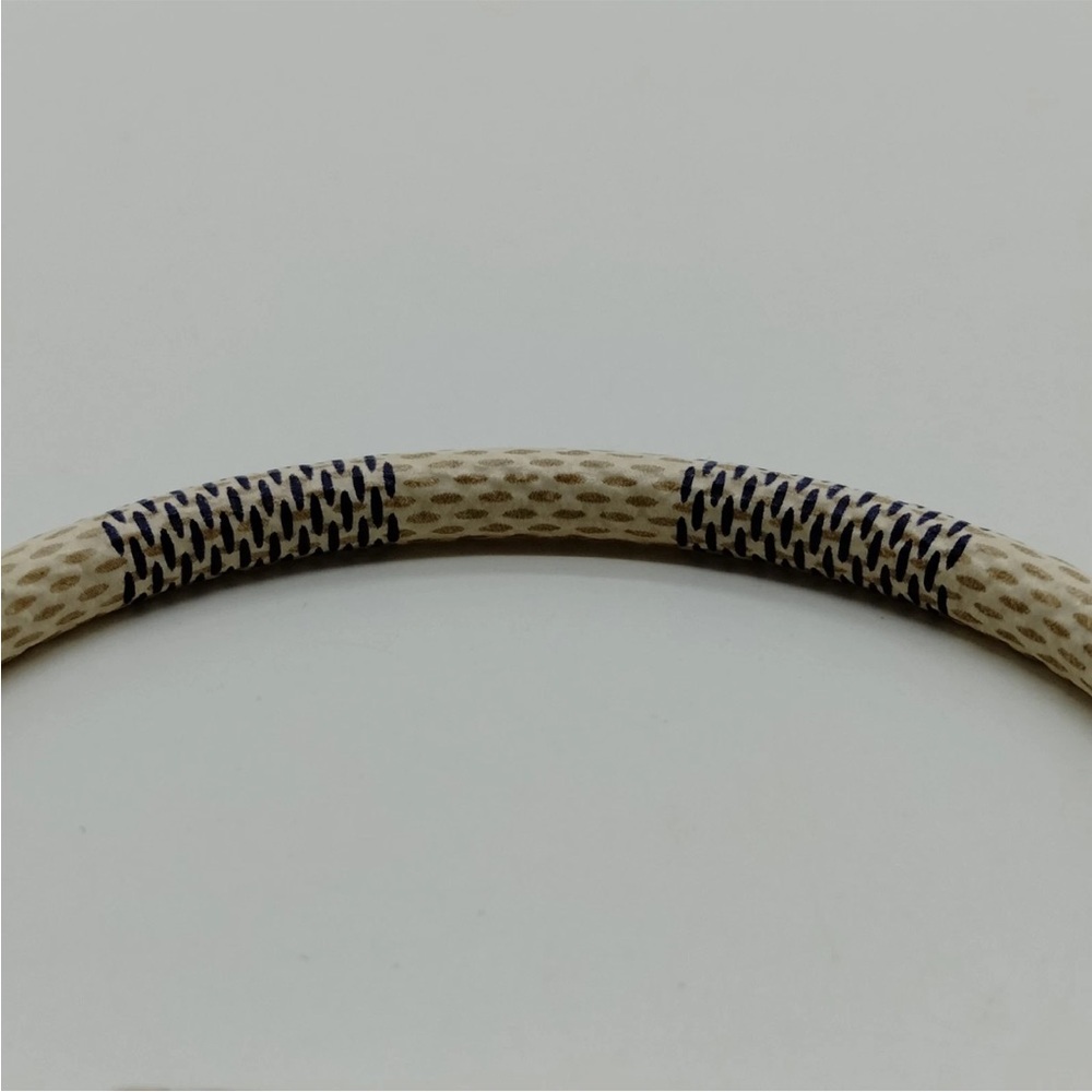 Louis Vuitton Damier Azure Bracelet - Picture 4 of 9